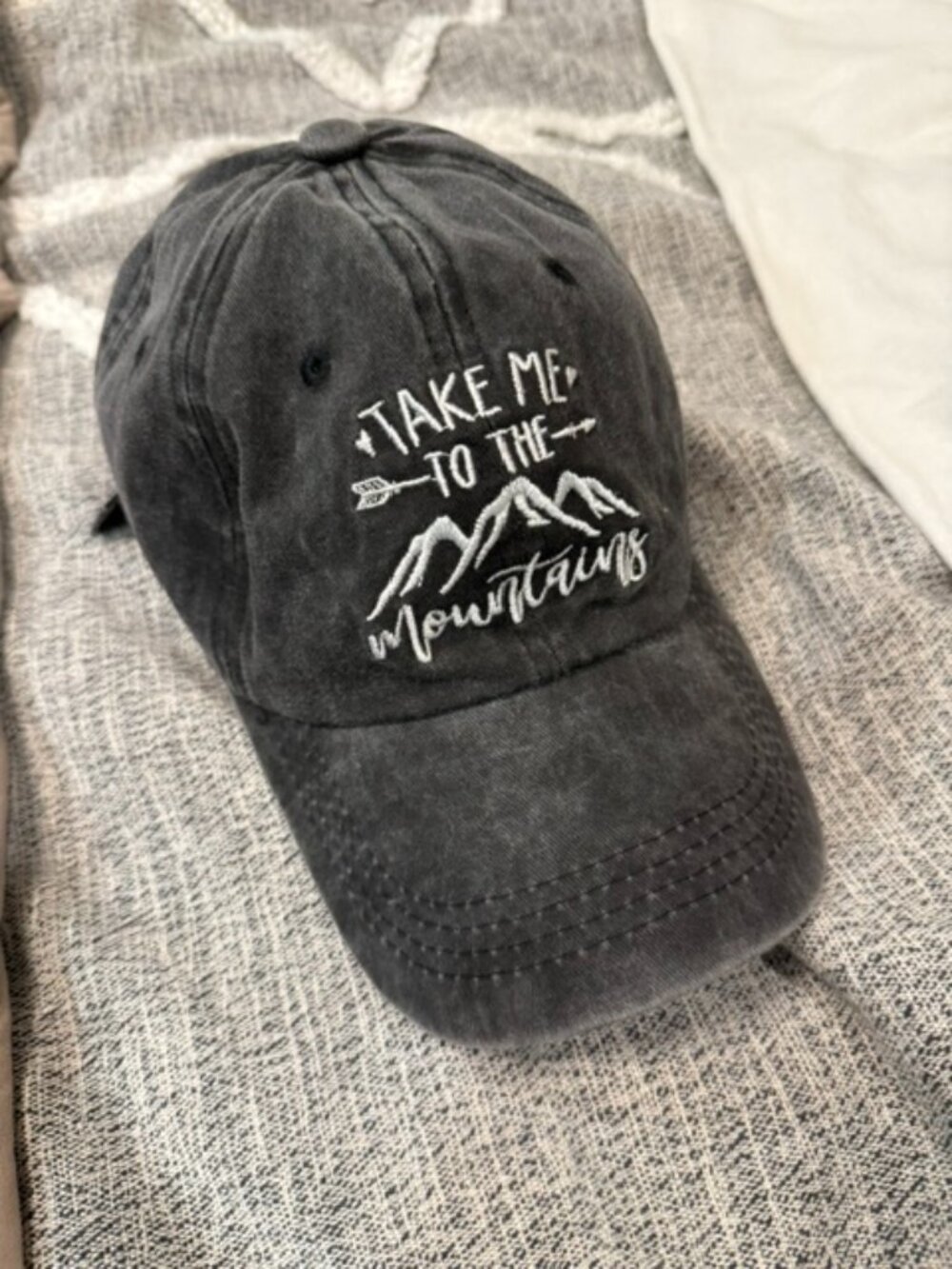 (4 for $20) Take Me To The Mountains Baseball Hat _ NWOT